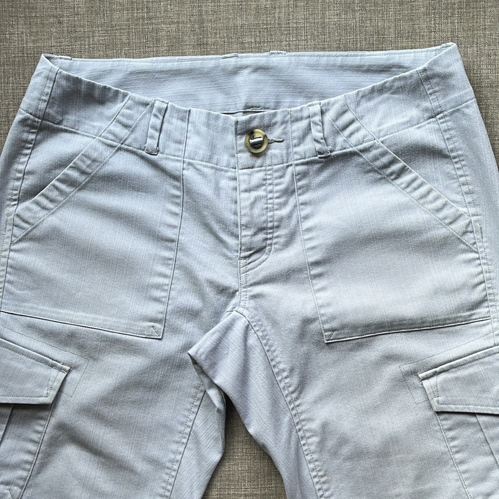 Mountain Hardwear Gray Cropped Pants Capri Pockets Size 4 - Picture 2 of 11
